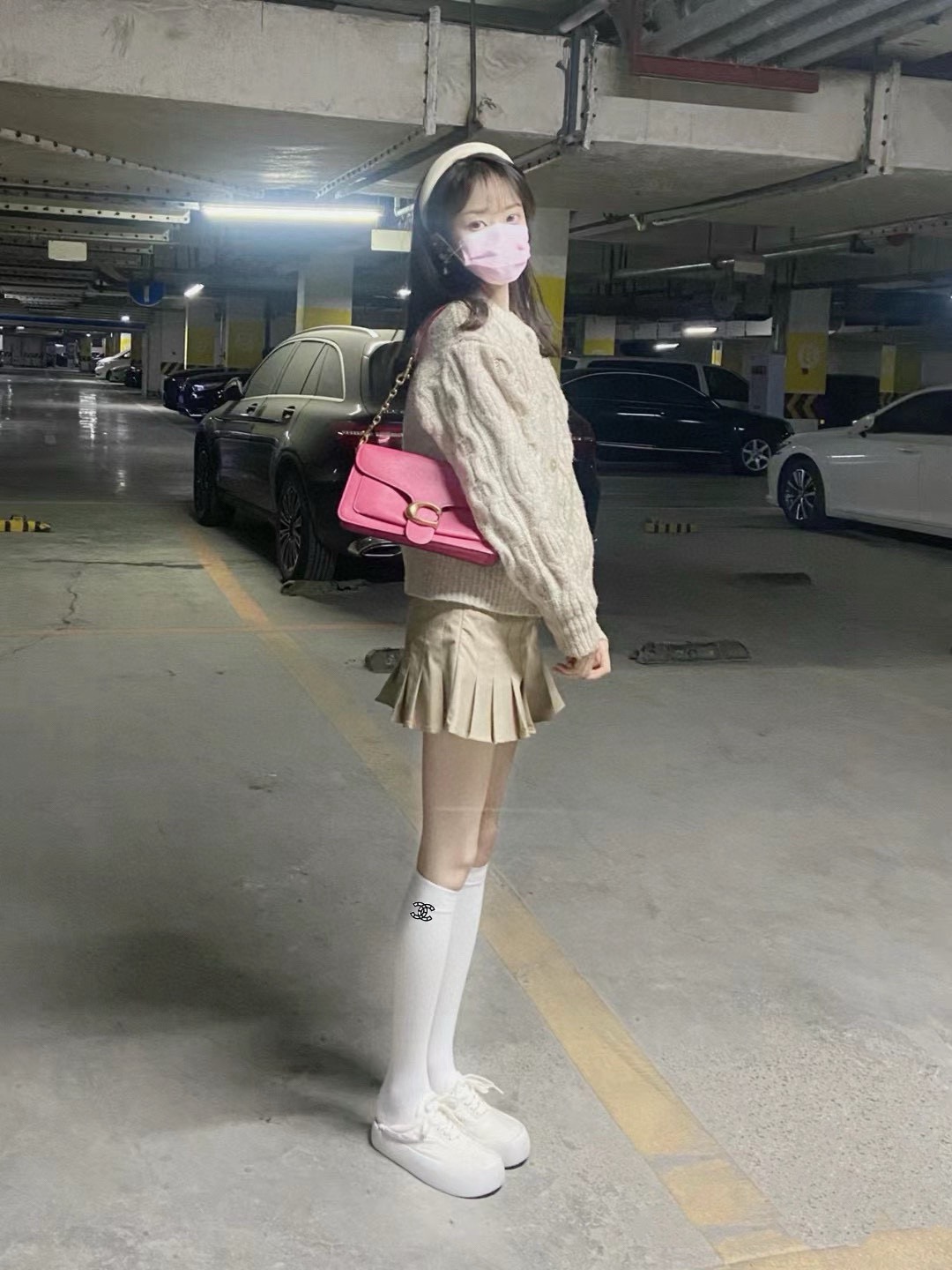 配包装🌟【一盒一双】🌟Chanel 香奈儿 经典双C字母logo纯棉长筒袜 小腿袜🌟ins爆款！专柜在售