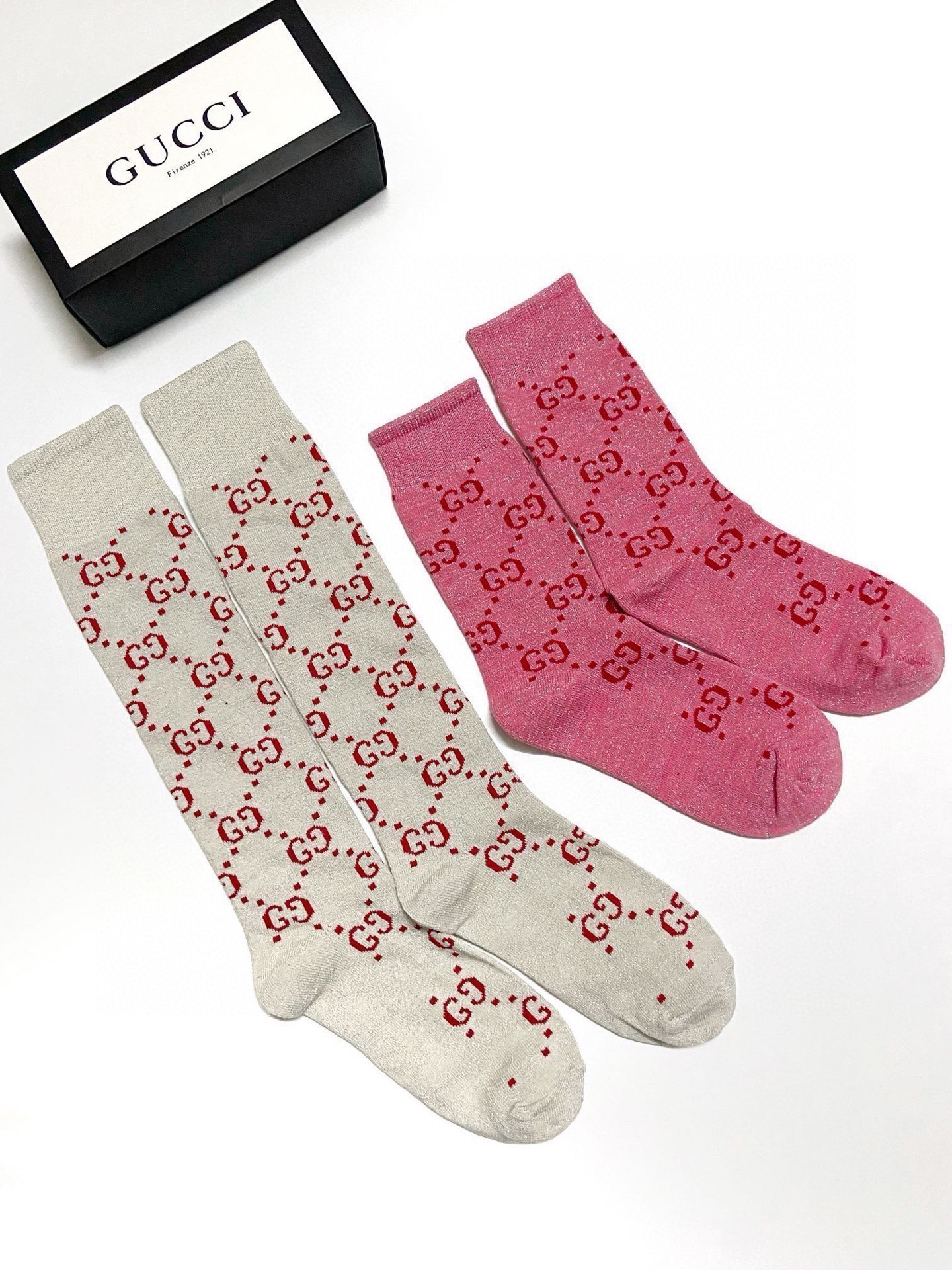 配包装🌟【一盒2 双】🌟Gucci 古奇 爆款金银丝长筒袜 中筒袜，超级火爆小腿袜🔥双针针织混纺金银丝材