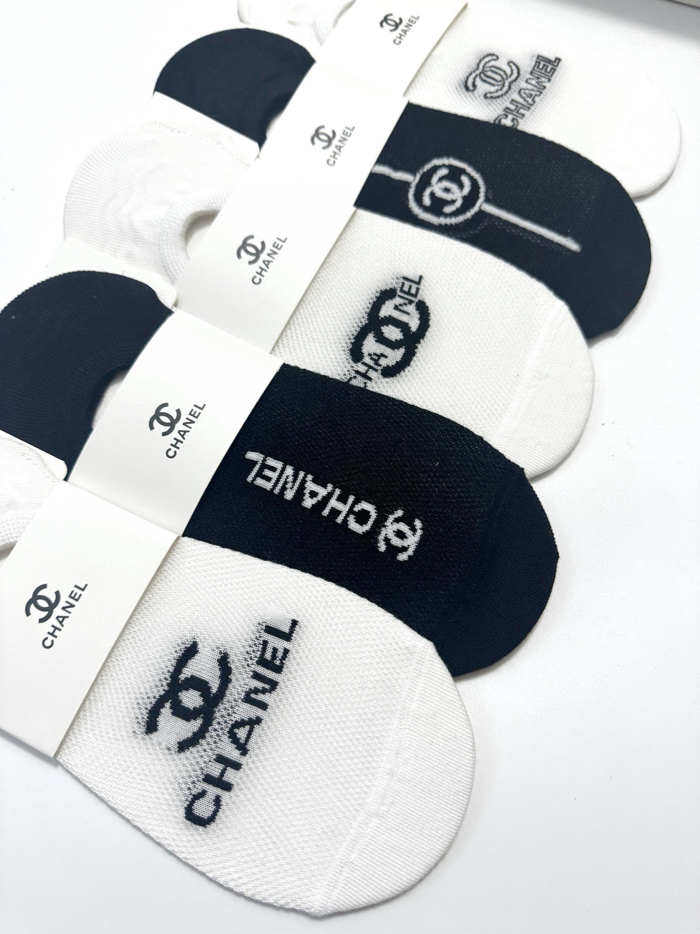 配包装🌟【一盒3双】🌟Gucci 古奇 爆款金银丝中筒袜 🔥双针 混纺金银丝材质，超完美结合，款式经典，