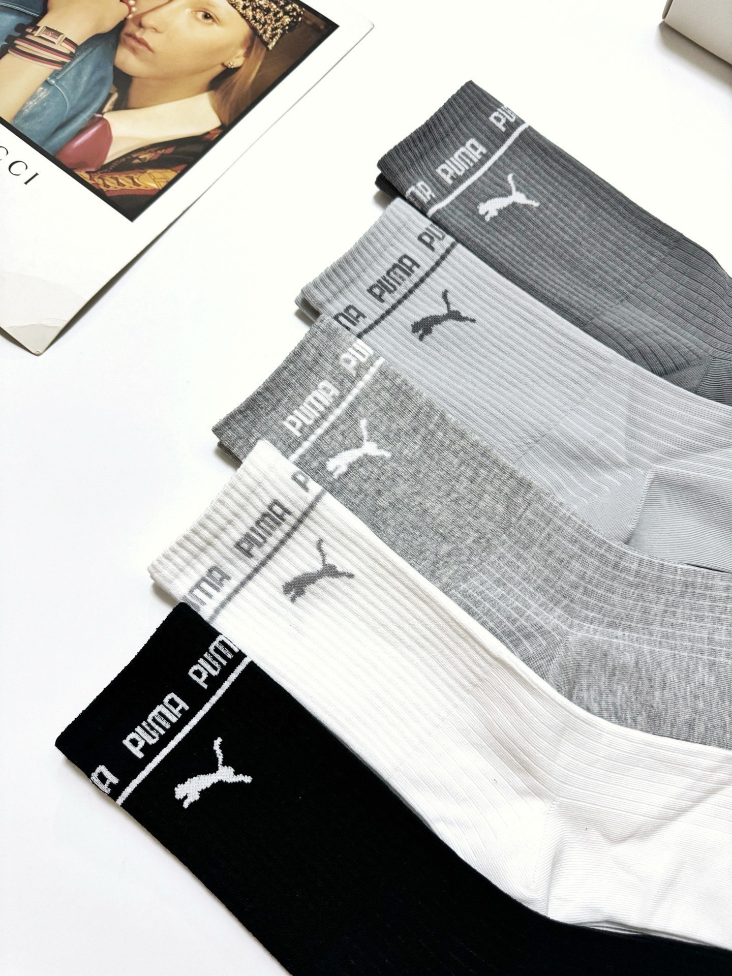 配包装🌟【一盒5 双】 🌟Puma 彪马 明星同款 经典logo 纯棉高筒袜 ，ins超火爆小腿袜，纯棉