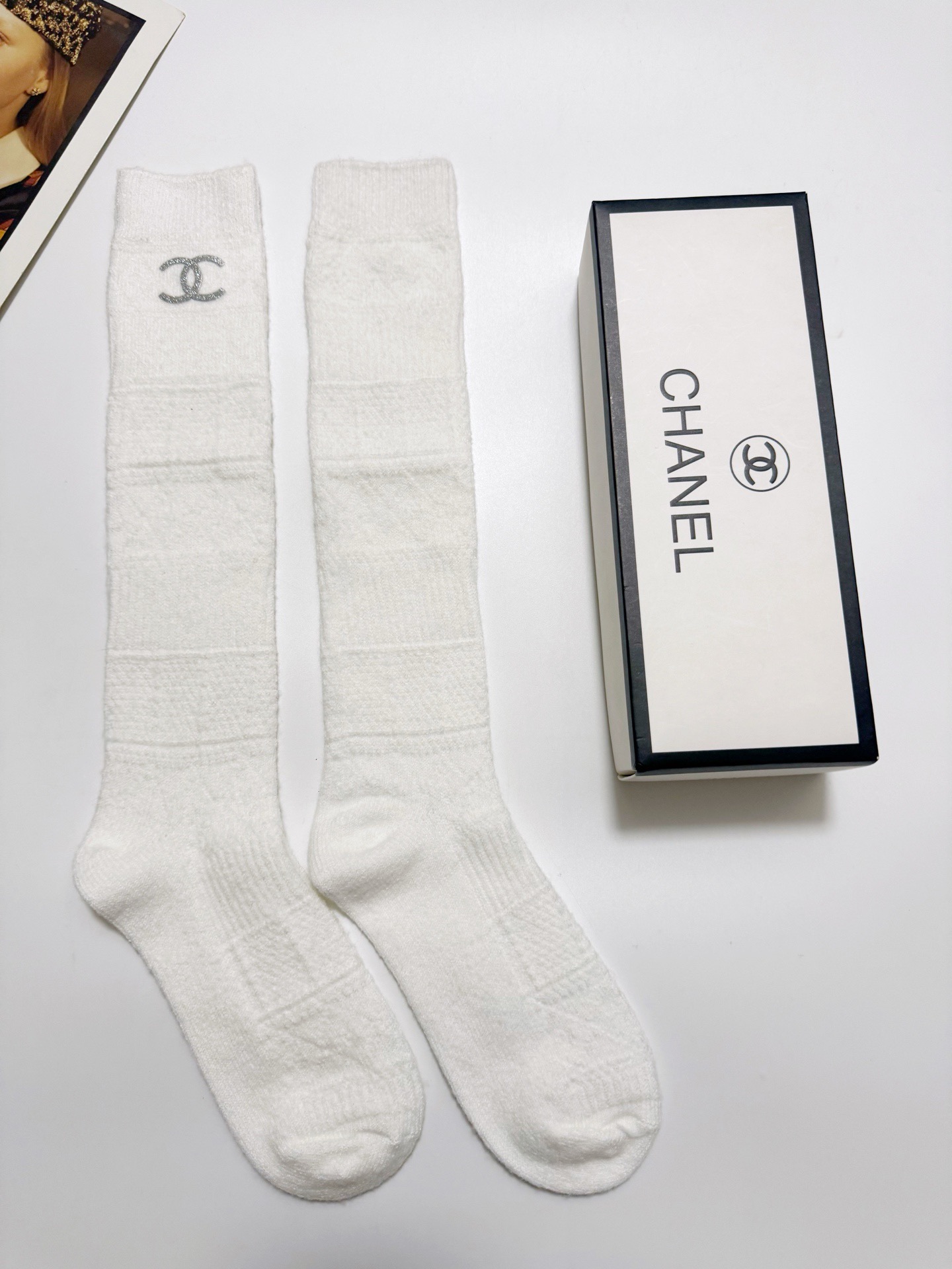 配包装🌟【一盒一双】🌟Chanel 香奈儿 经典字母 logo羊毛 混纺长筒袜 ！菱格暗纹小腿袜 超级软