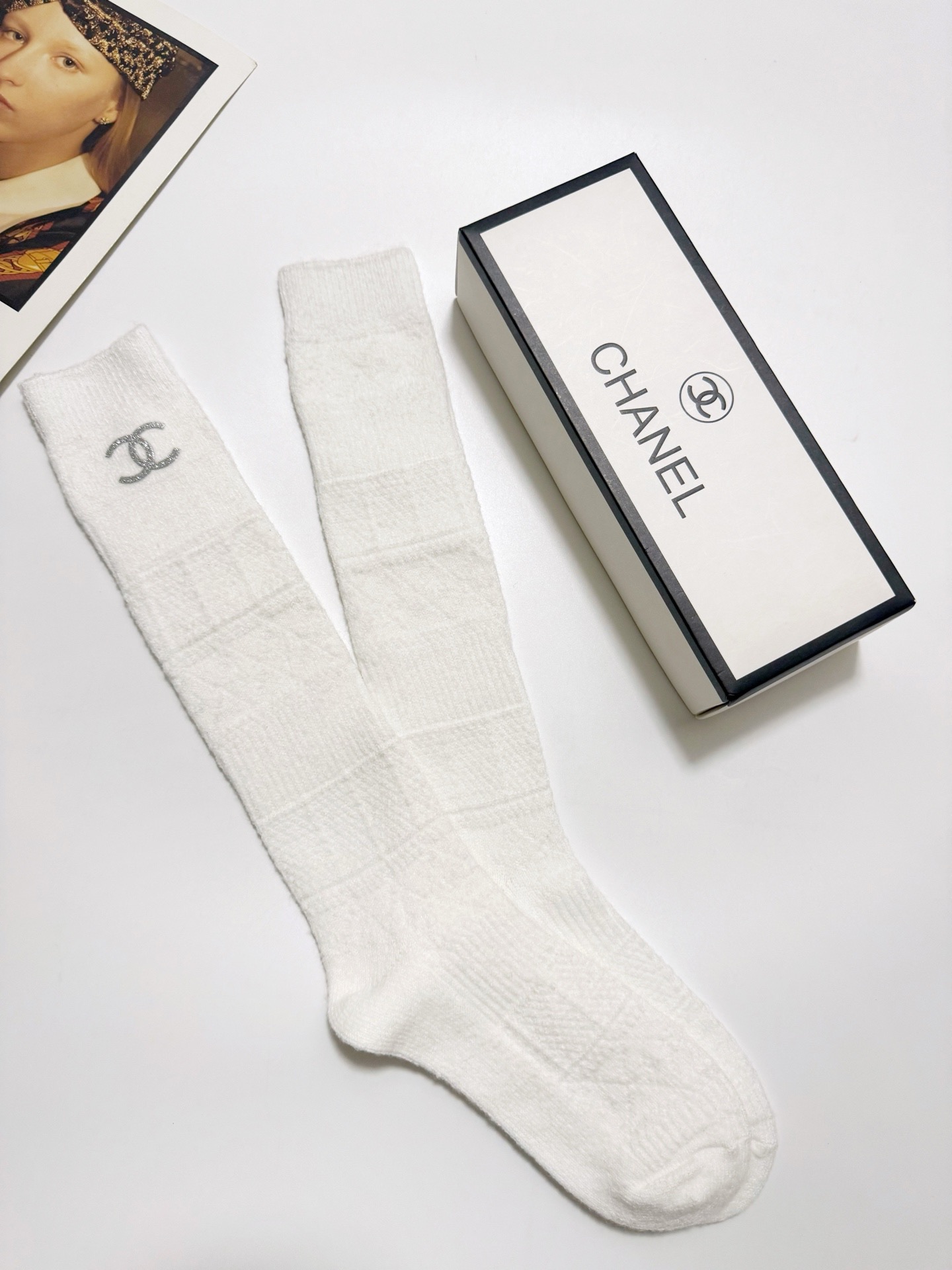 配包装🌟【一盒一双】🌟Chanel 香奈儿 经典字母 logo羊毛 混纺长筒袜 ！菱格暗纹小腿袜 超级软