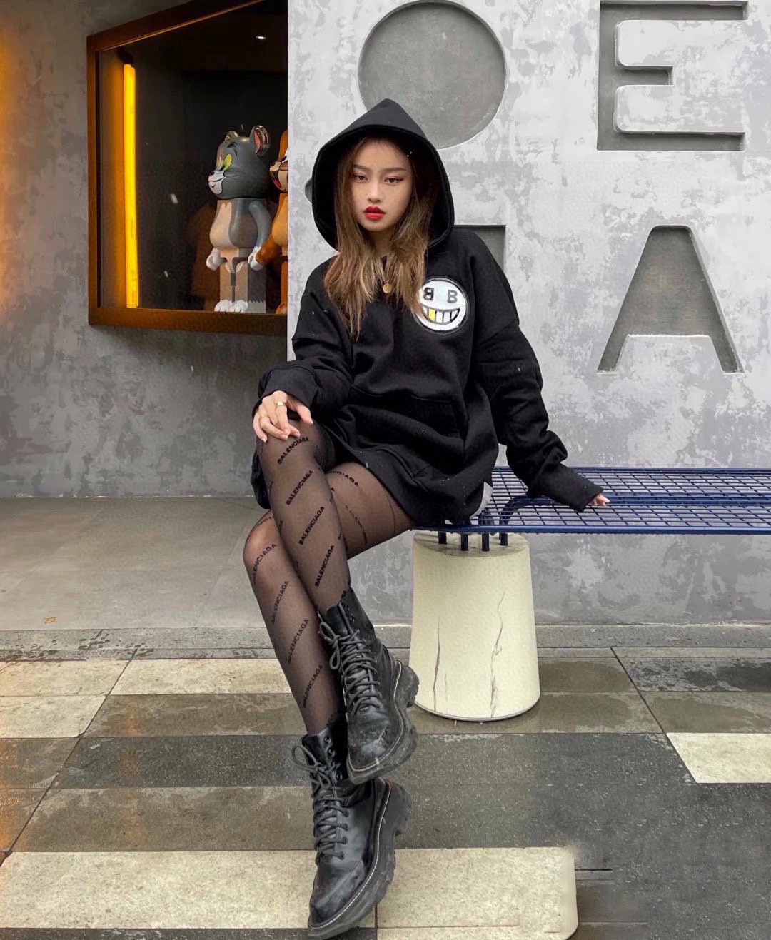 高版本【腰部印胶logo】。配包装【一盒一双】🌟Balenciaga巴黎世家字母丝袜 🌟好看到爆炸 ，欧