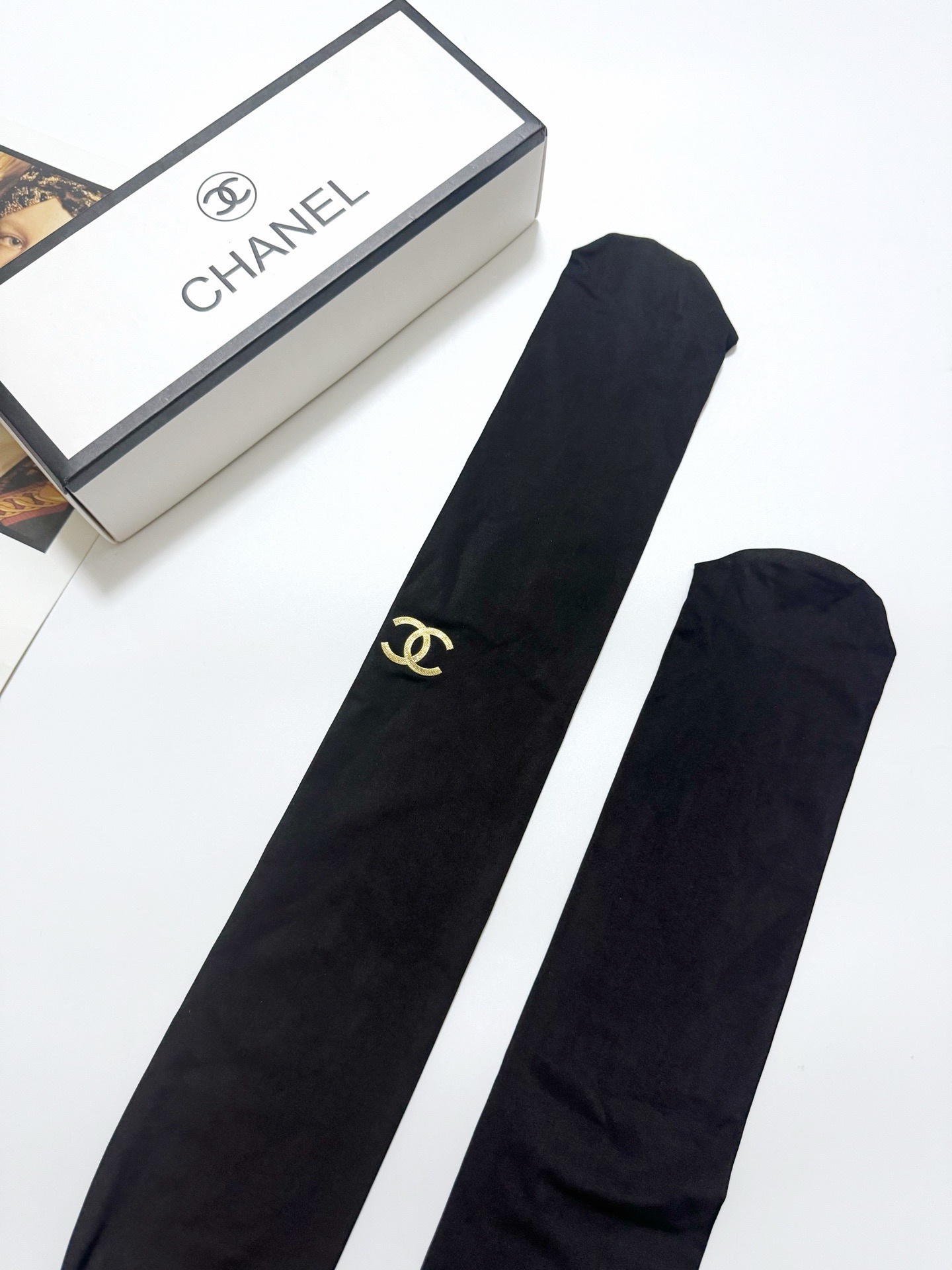配包装🌟【一盒一双】🌟Chanel香奈儿 ins爆款，秋冬加厚丝袜 ，（加厚100g）水光黑丝透肤打底连