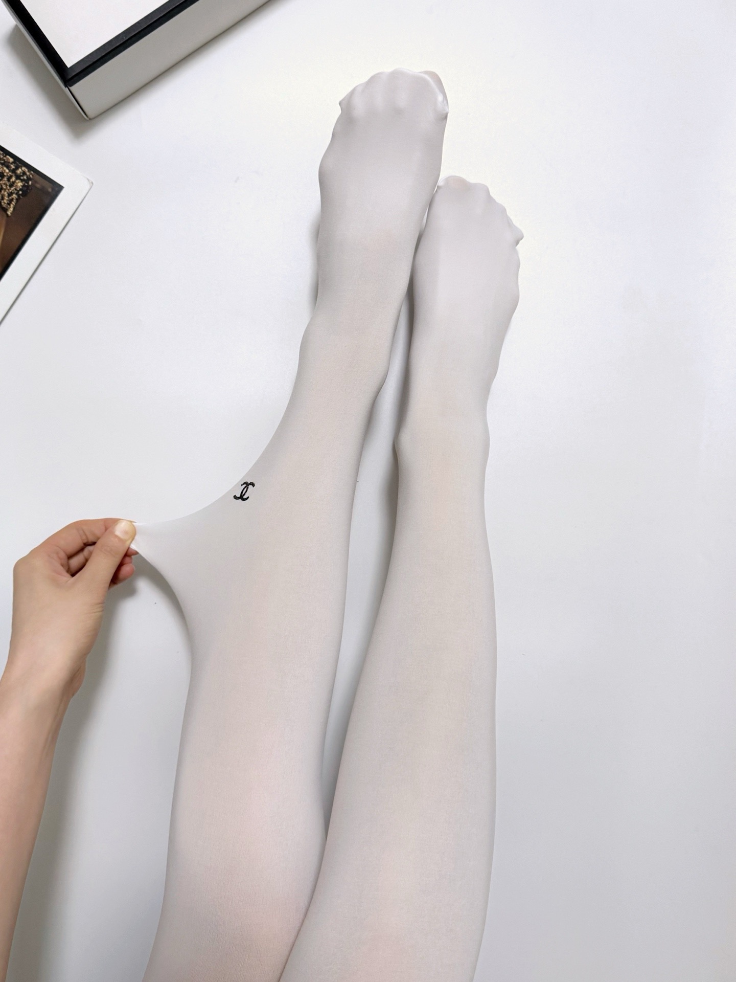 配包装🌟【一盒一双】🌟Chanel 香奈儿 爆款双C 字母 丝袜 🌟好看到爆炸 欧美大牌丝袜 连裤袜 🔥