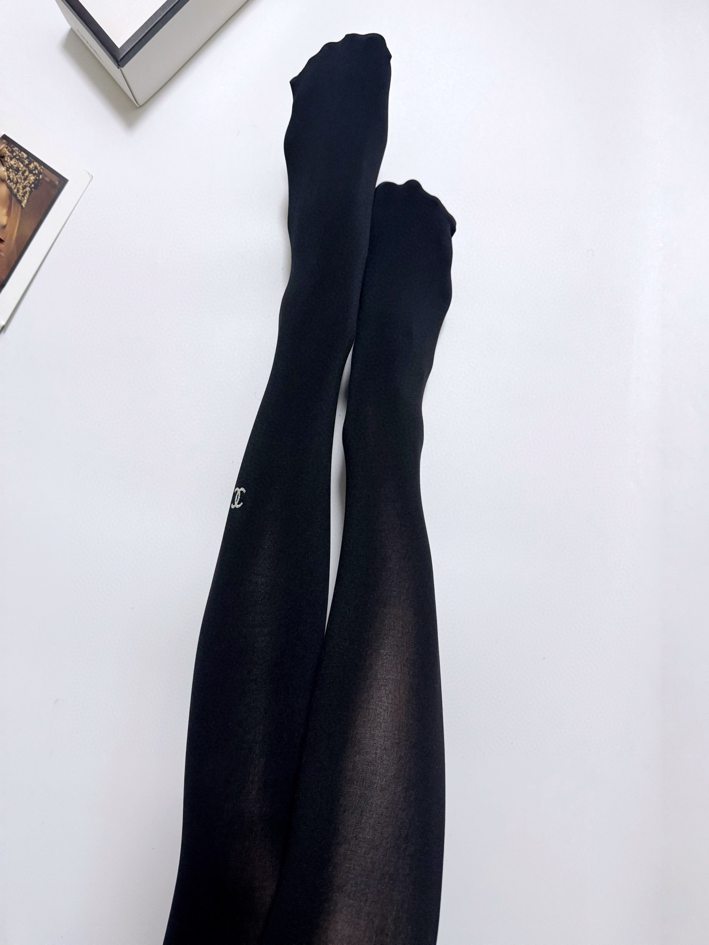 配包装🌟【一盒一双】🌟Chanel 香奈儿 爆款双C 字母 丝袜 🌟好看到爆炸 欧美大牌丝袜 连裤袜 🔥