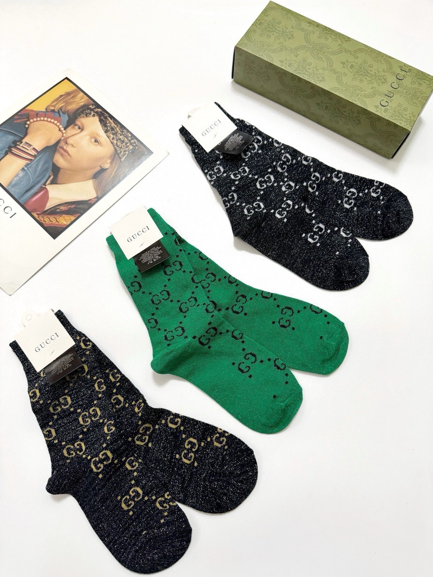 配包装🌟【一盒3双】🌟Gucci 古奇 爆款金银丝中筒袜 🔥双针 混纺金银丝材质，超完美结合，款式经典，