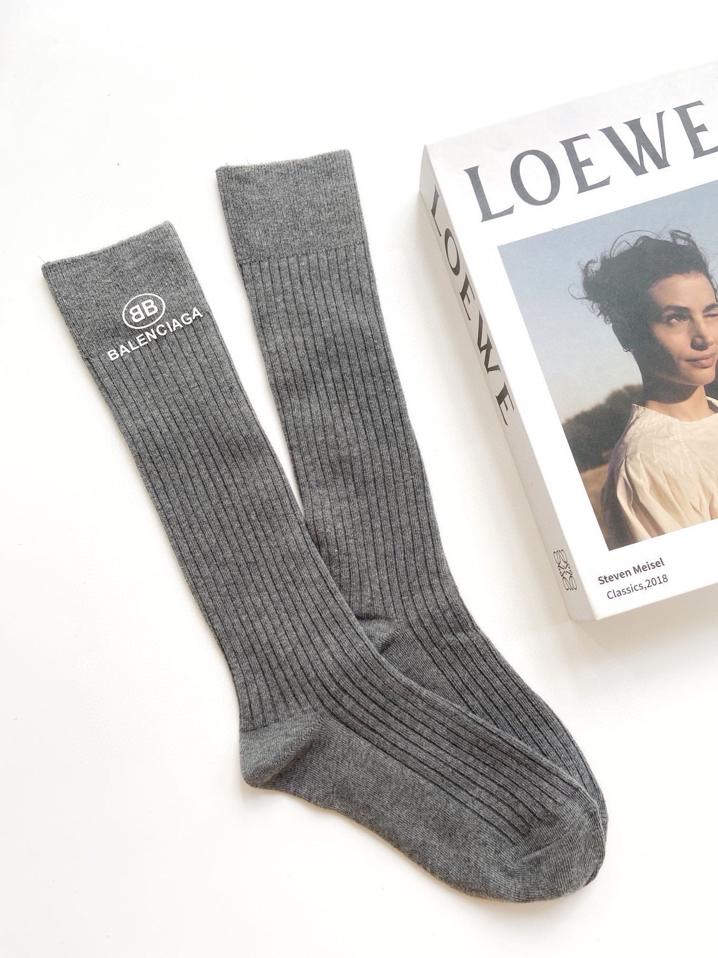 配包装🌟【一盒一双】🌟巴黎世家 balenciaga 经典字母logo纯棉长筒袜 小腿袜🌟重工装饰个性时
