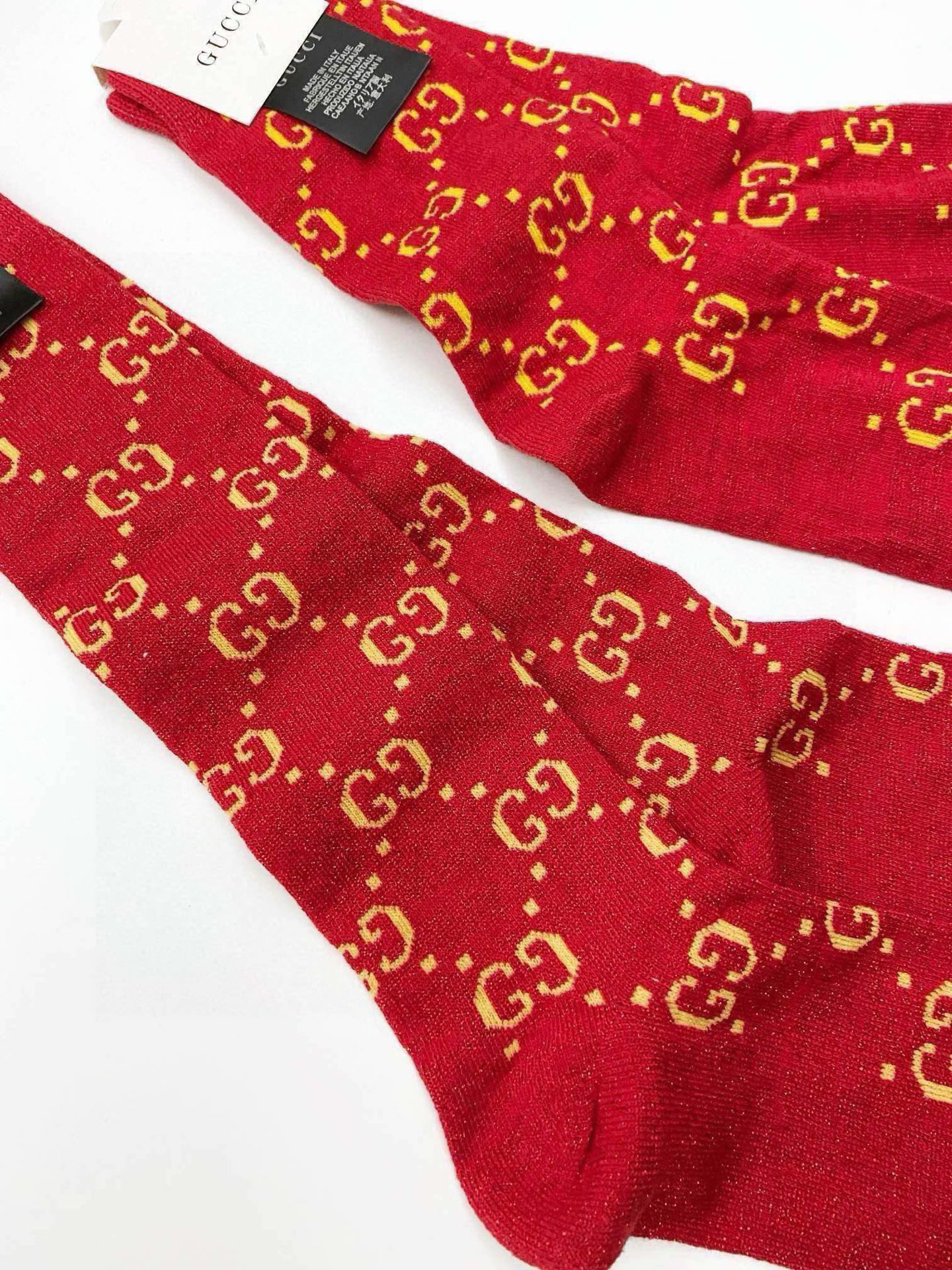 配包装🌟【一盒2 双】🌟Gucci 古奇 爆款金银丝长筒袜 中筒袜，超级火爆小腿袜🔥双针针织混纺金银丝材