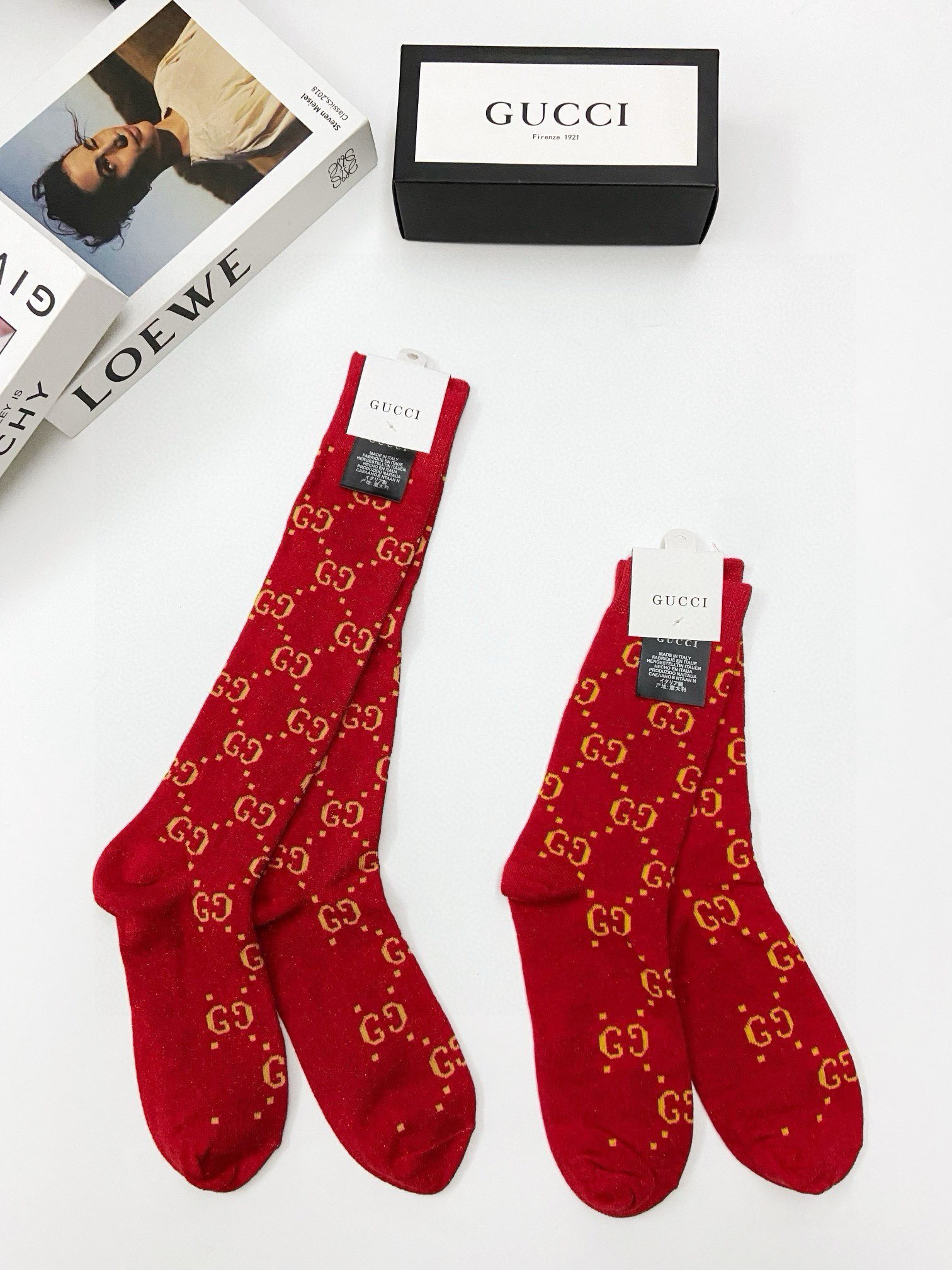 配包装🌟【一盒2 双】🌟Gucci 古奇 爆款金银丝长筒袜 中筒袜，超级火爆小腿袜🔥双针针织混纺金银丝材