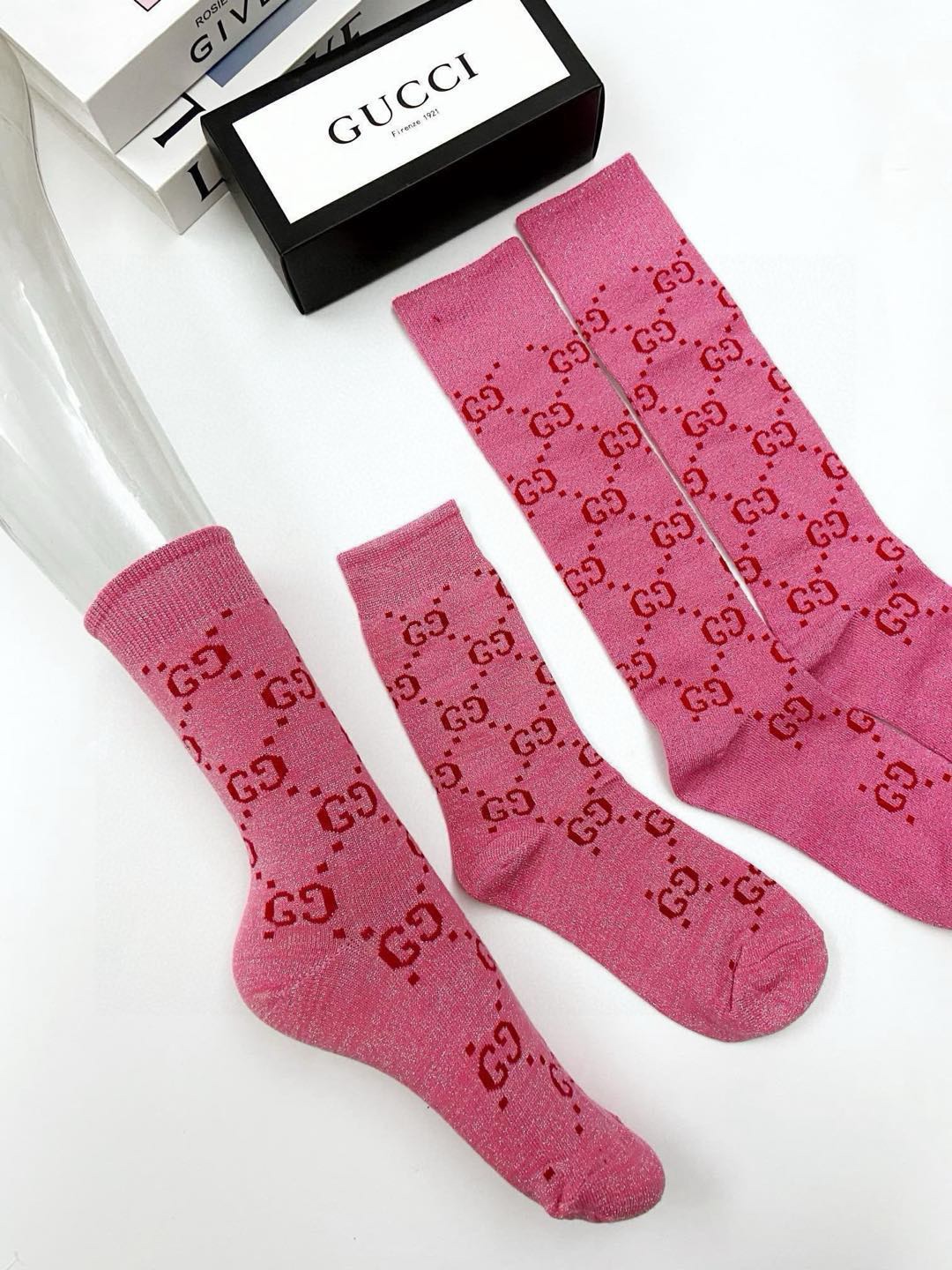 配包装🌟【一盒2 双】🌟Gucci 古奇 爆款金银丝长筒袜 中筒袜，超级火爆小腿袜🔥双针针织混纺金银丝材