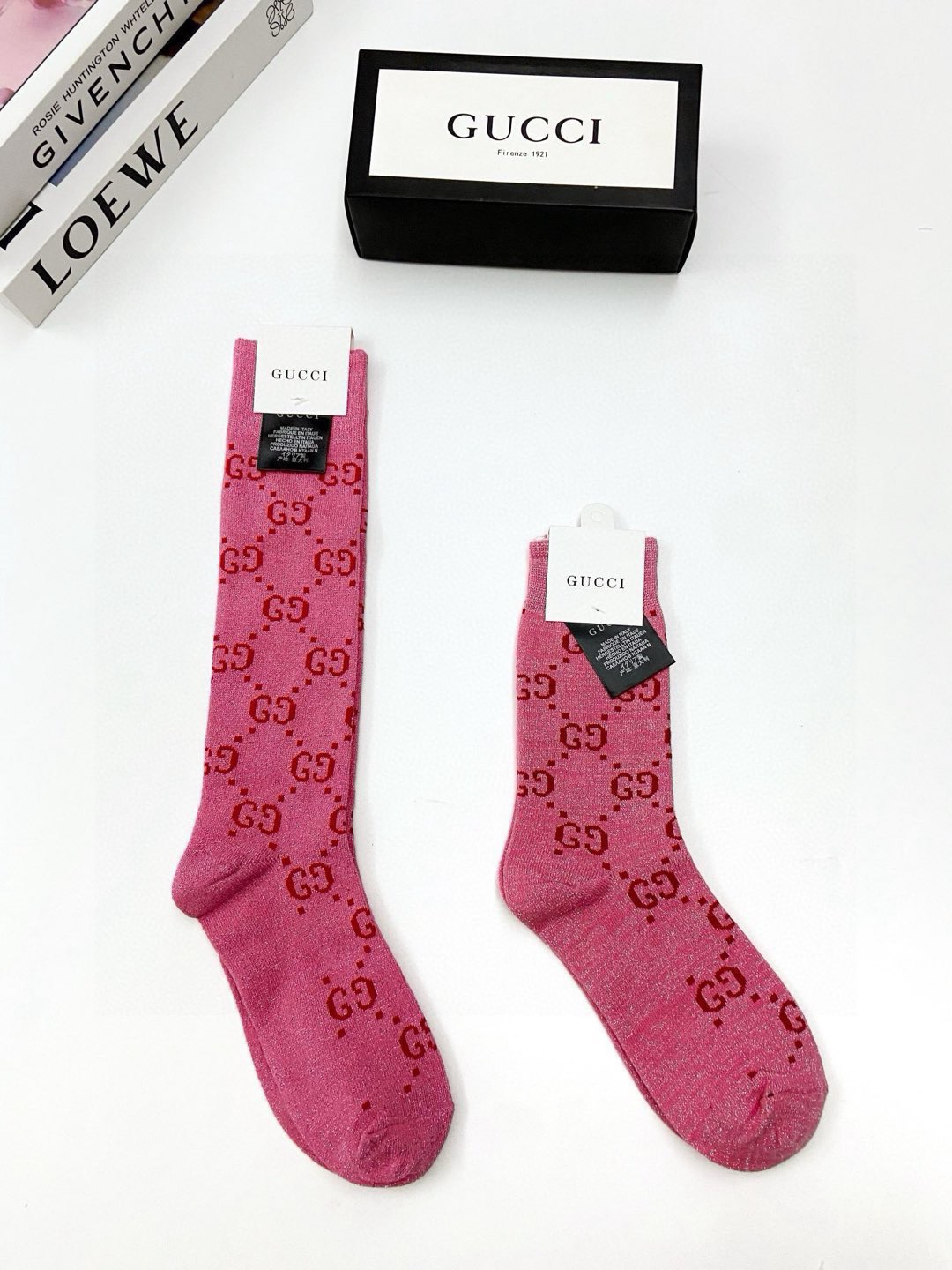 配包装🌟【一盒2 双】🌟Gucci 古奇 爆款金银丝长筒袜 中筒袜，超级火爆小腿袜🔥双针针织混纺金银丝材