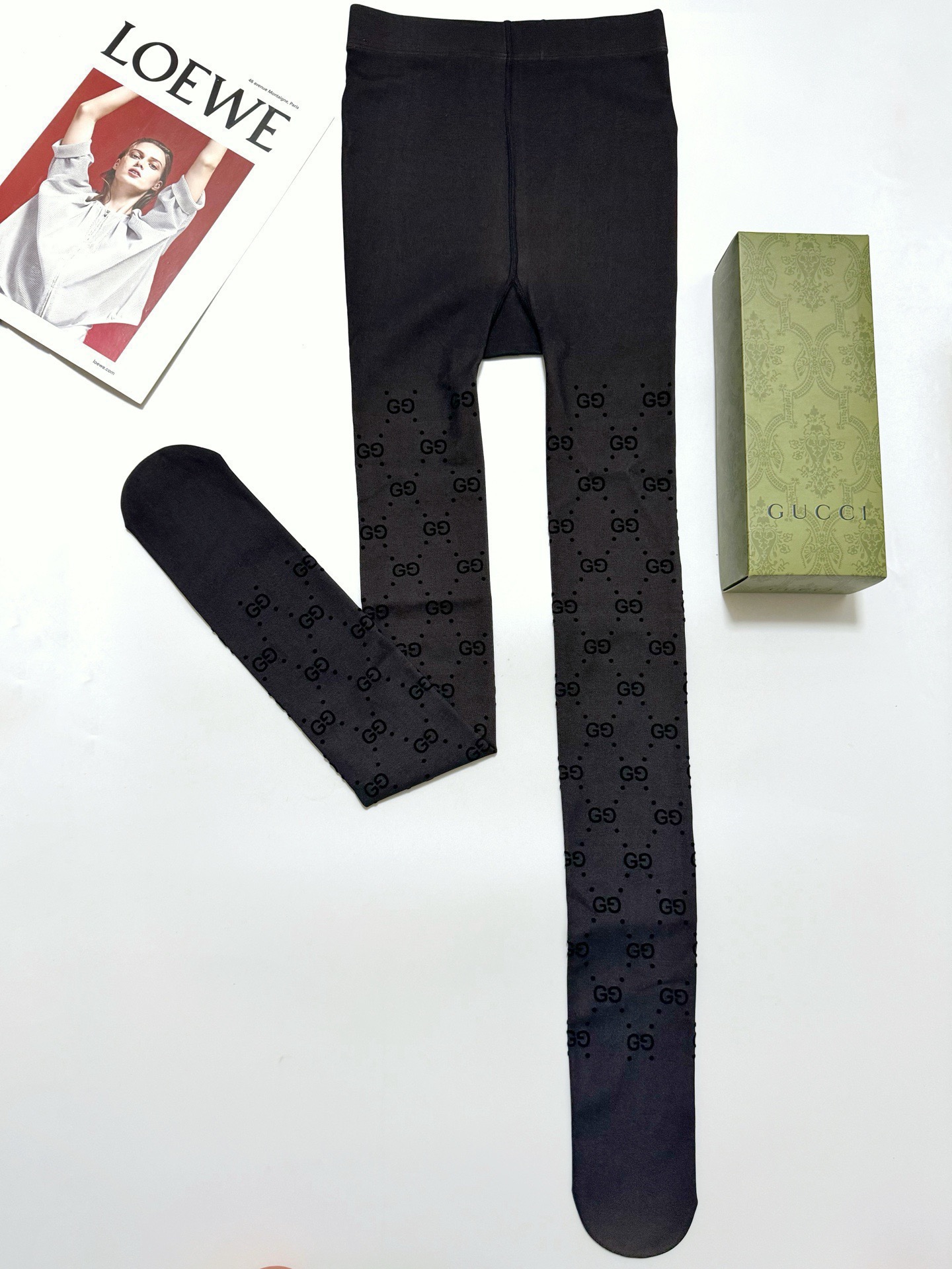 【加厚款 克重100g】 配包装🌟【一盒一双】🌟缪缪 miumiu ins爆款，秋冬加厚丝袜 ，水光黑丝