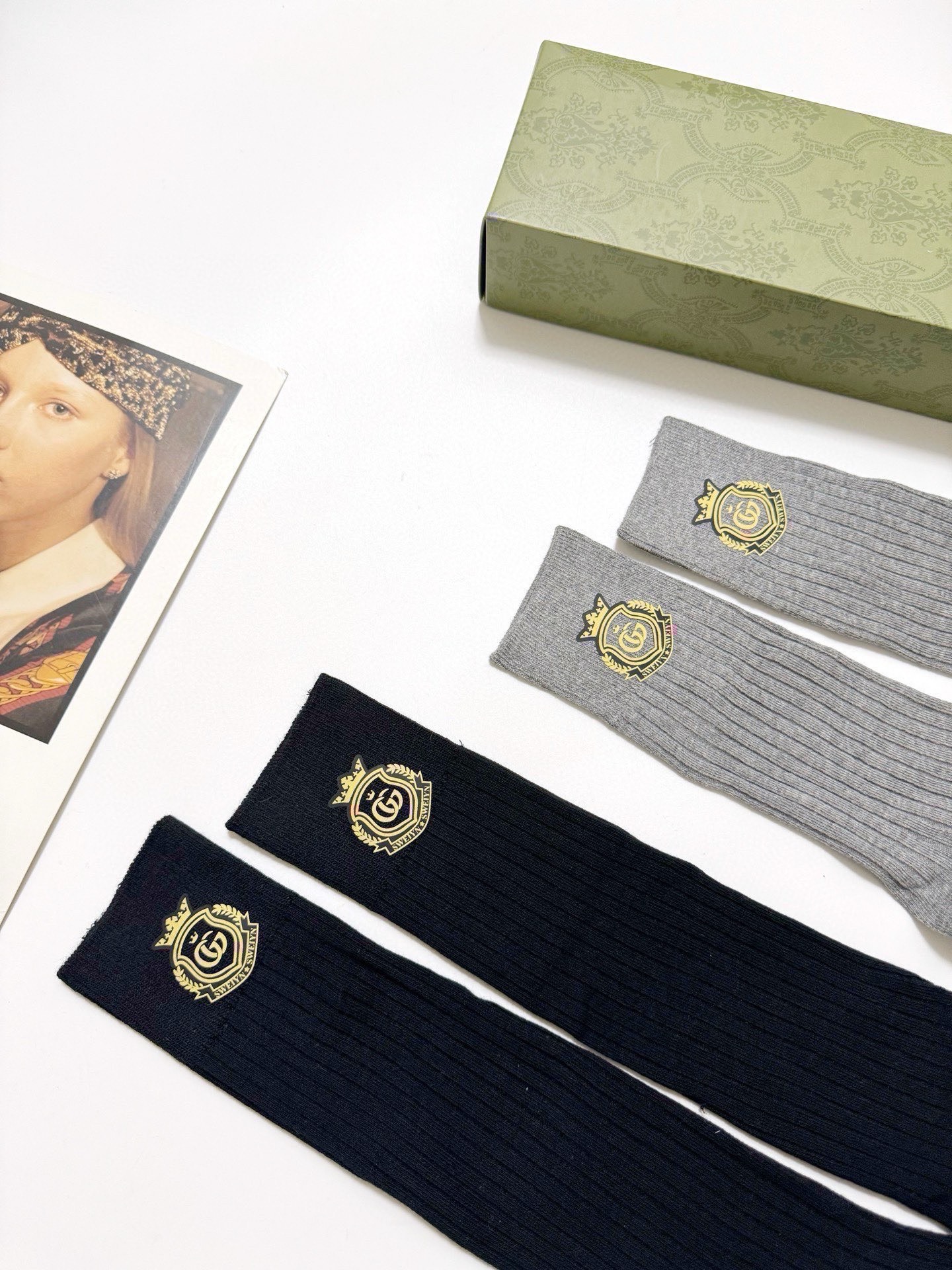 配包装🌟【一盒2 双】🌟Gucci 古琦 🌟超级爆款！网红小腿袜，中筒袜+长筒袜，经典爆款组合❗原单品质