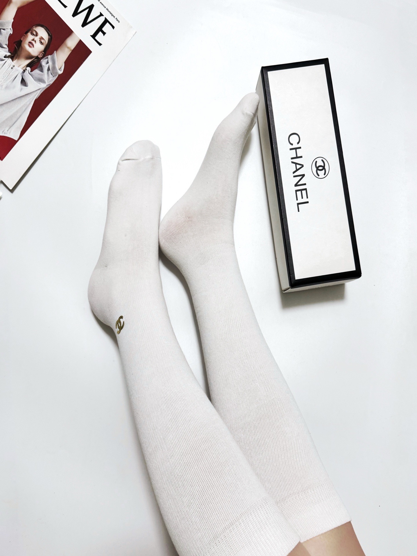 配包装🌟【一盒一双】🌟Chanel 香奈儿 经典双C字母logo纯棉长筒袜 小腿袜🌟ins爆款！专柜在售