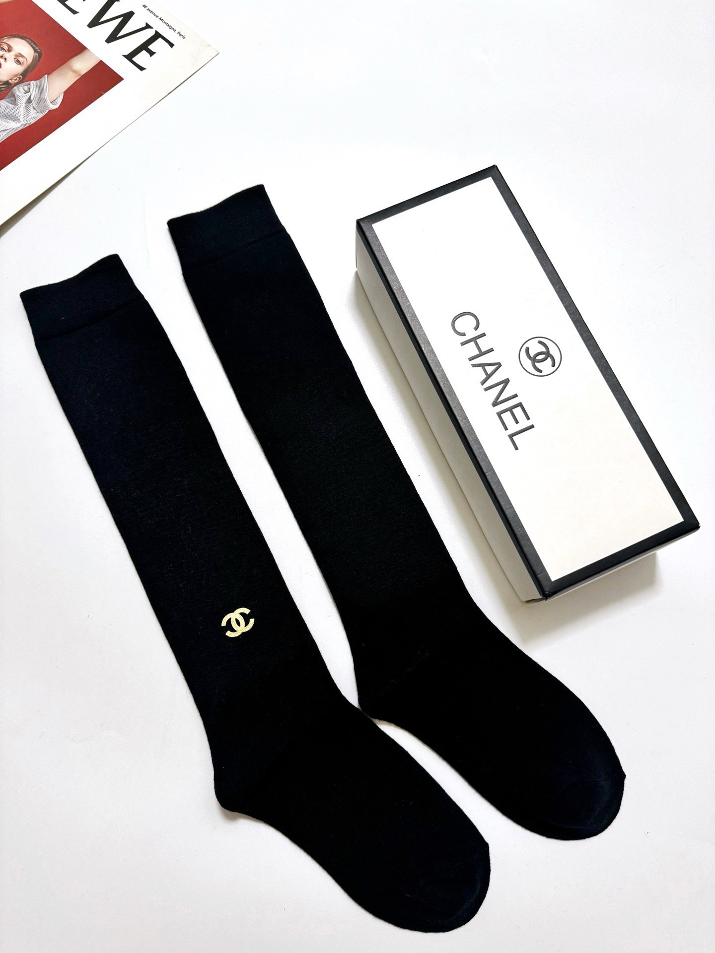 配包装🌟【一盒一双】🌟Chanel 香奈儿 经典双C字母logo纯棉长筒袜 小腿袜🌟ins爆款！专柜在售