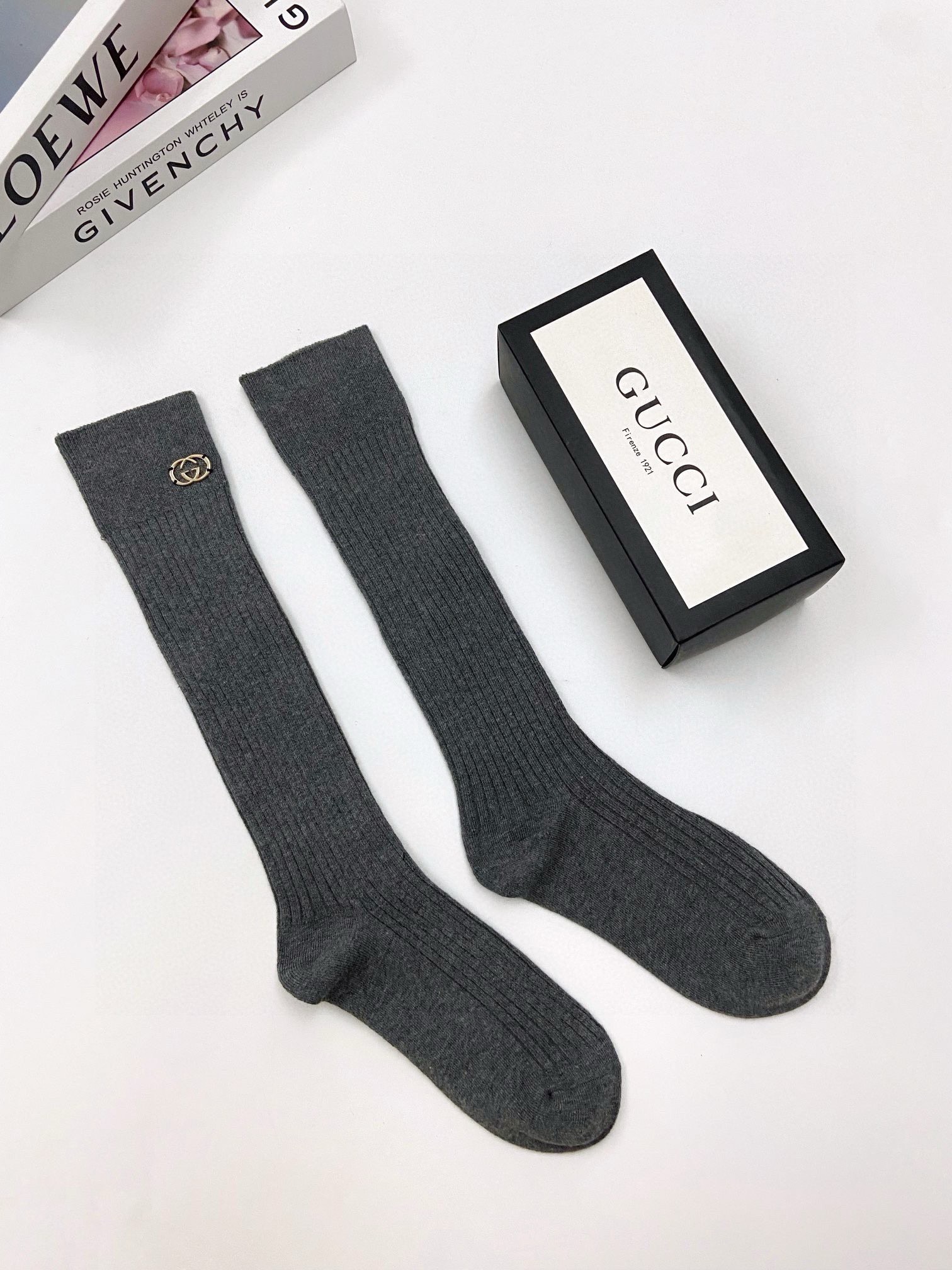 配包装🌟【一盒一双】🌟Gucci 古琦 经典字母logo纯棉长筒袜 小腿袜🌟重工装饰个性时尚🌟ins爆款