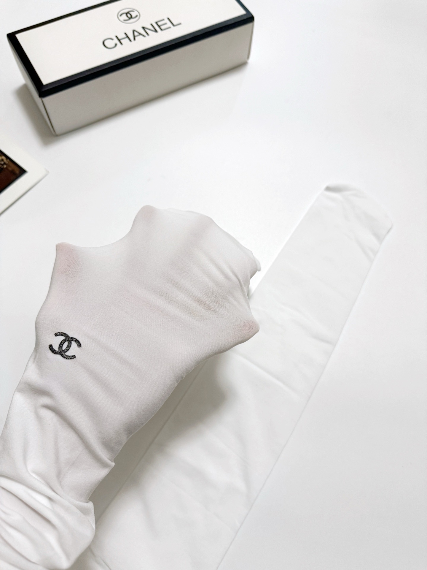 配包装🌟【一盒一双】🌟Chanel 香奈儿 爆款双C 字母 丝袜 🌟好看到爆炸 欧美大牌丝袜 连裤袜 🔥