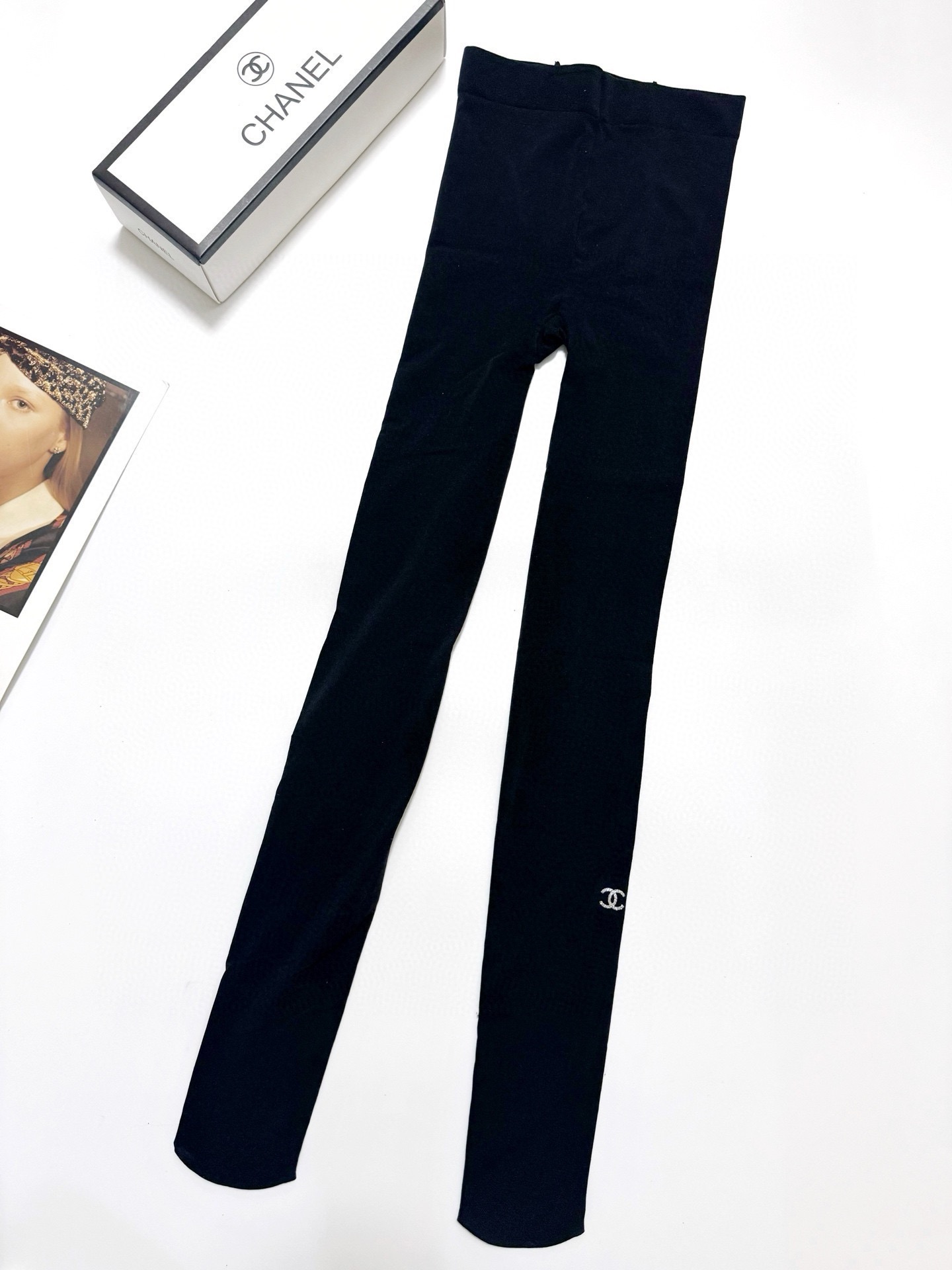 配包装🌟【一盒一双】🌟Chanel 香奈儿 爆款双C 字母 丝袜 🌟好看到爆炸 欧美大牌丝袜 连裤袜 🔥