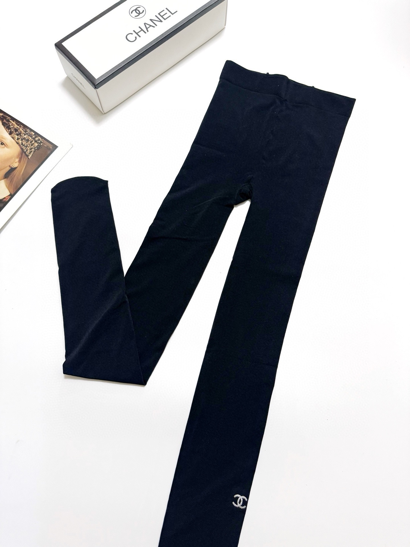 配包装🌟【一盒一双】🌟Chanel 香奈儿 爆款双C 字母 丝袜 🌟好看到爆炸 欧美大牌丝袜 连裤袜 🔥