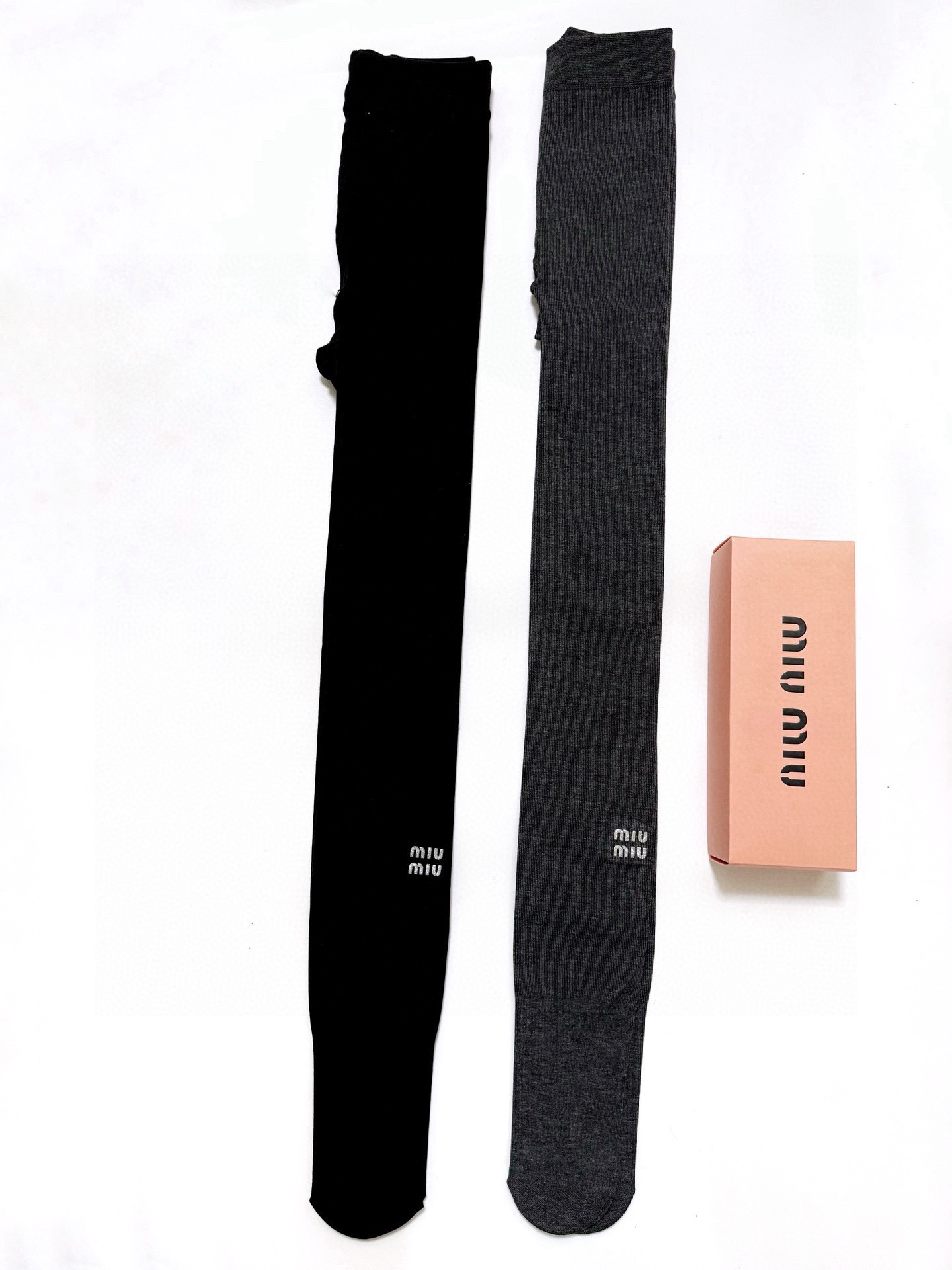 配包装🌟【一盒一双】（不加绒）🌟缪缪 miumiu ins爆款连裤袜 ，🌟对版高货！超大弹力。150g螺