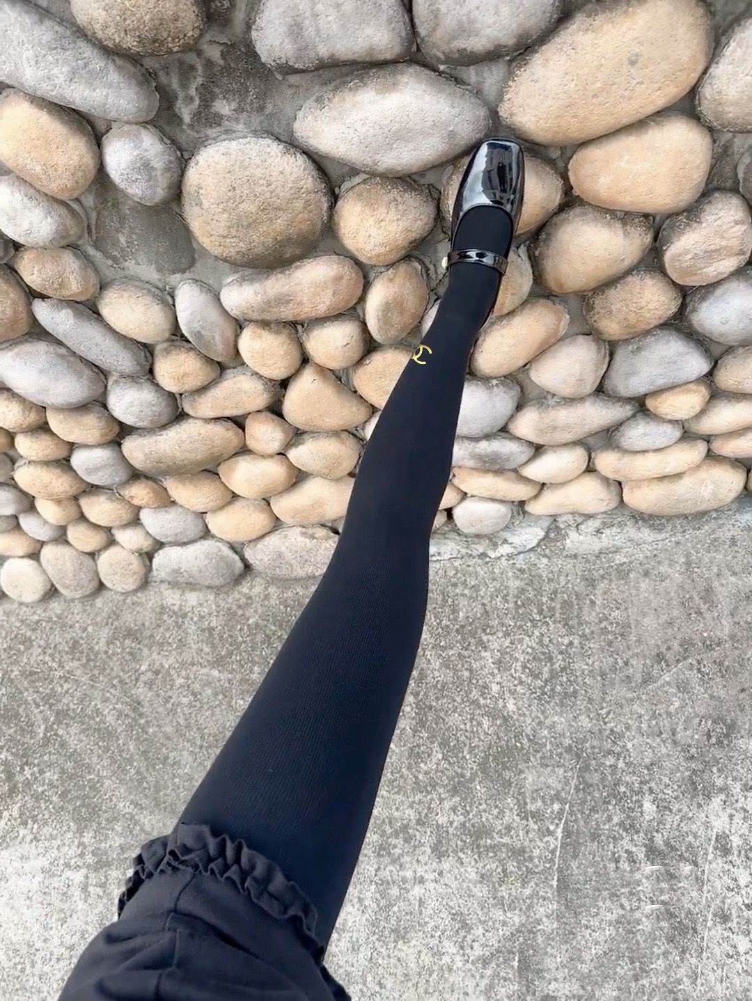 配包装🌟【一盒一双】（不加绒）🌟Chanel 香奈儿 ins爆款连裤袜 ，🌟对版高货！超大弹力。150g