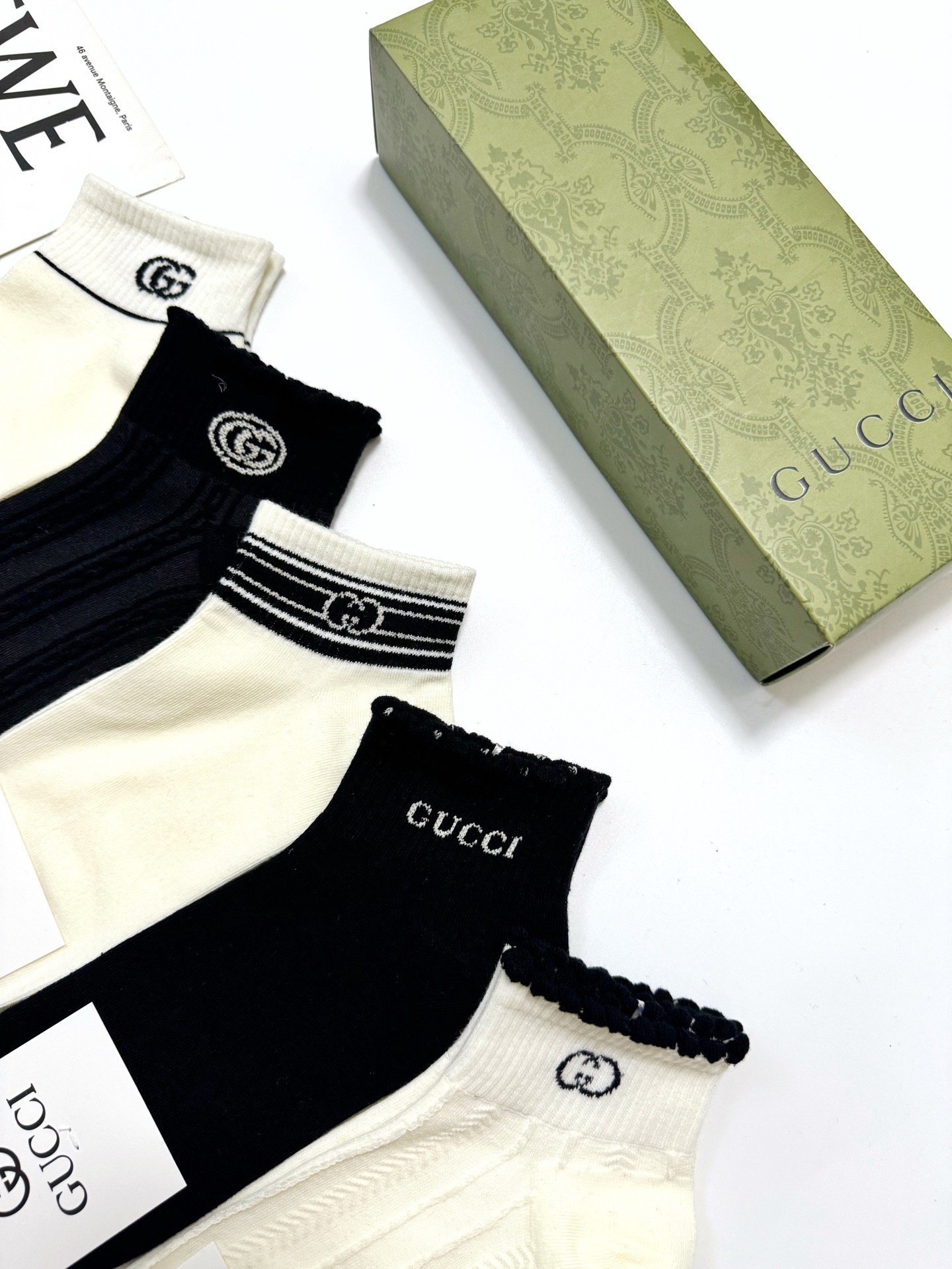 配包装🌟【一盒5 双】 🌟Gucci 古琦 经典字母logo 双G 短袜 ，ins超火爆短袜，纯棉面料，