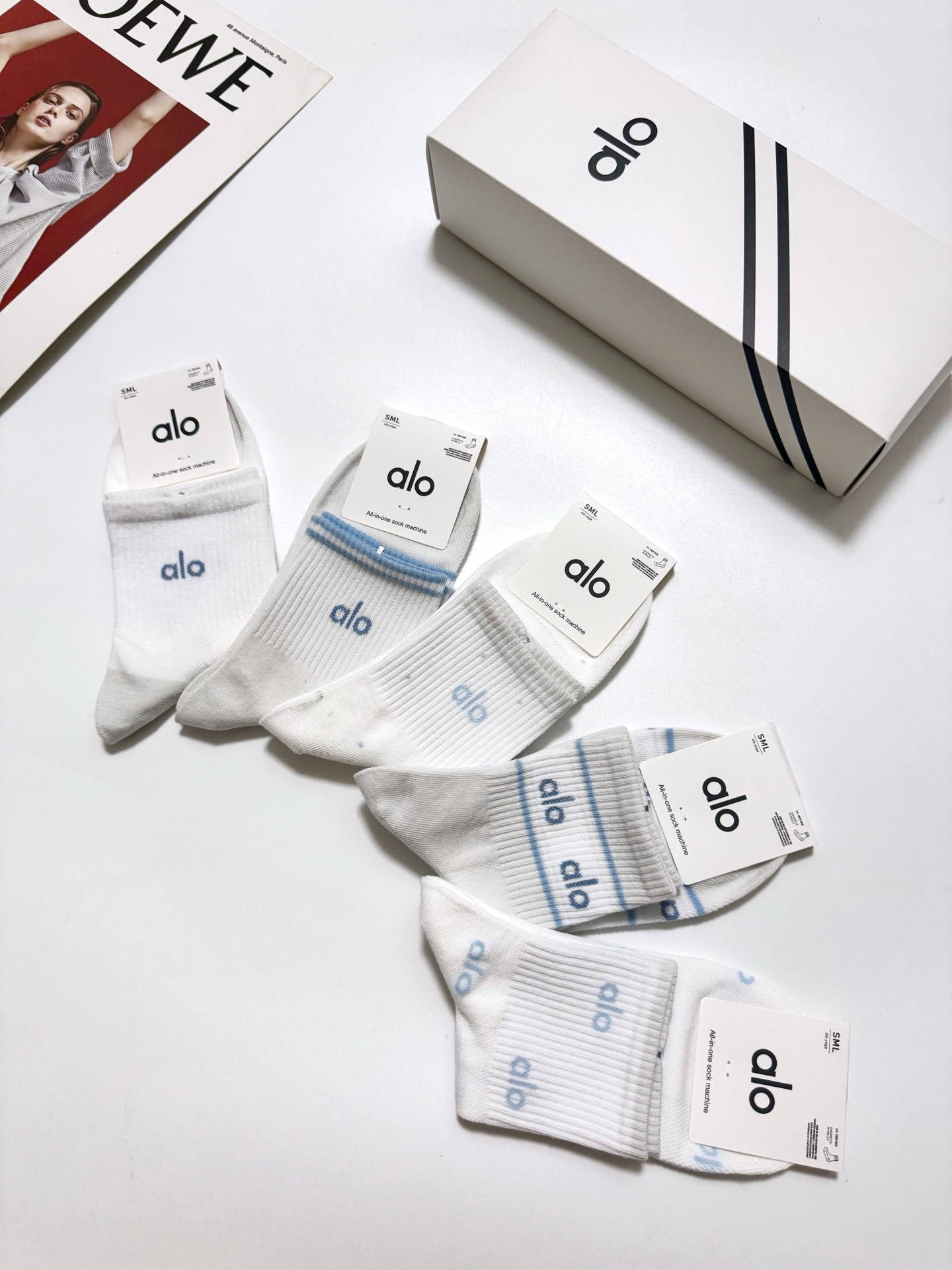 配包装🌟【一盒5 双】 🌟alo经典字母logo 纯棉 混纺网面 短筒袜 ，软糯亲肤，ins超火爆配色 