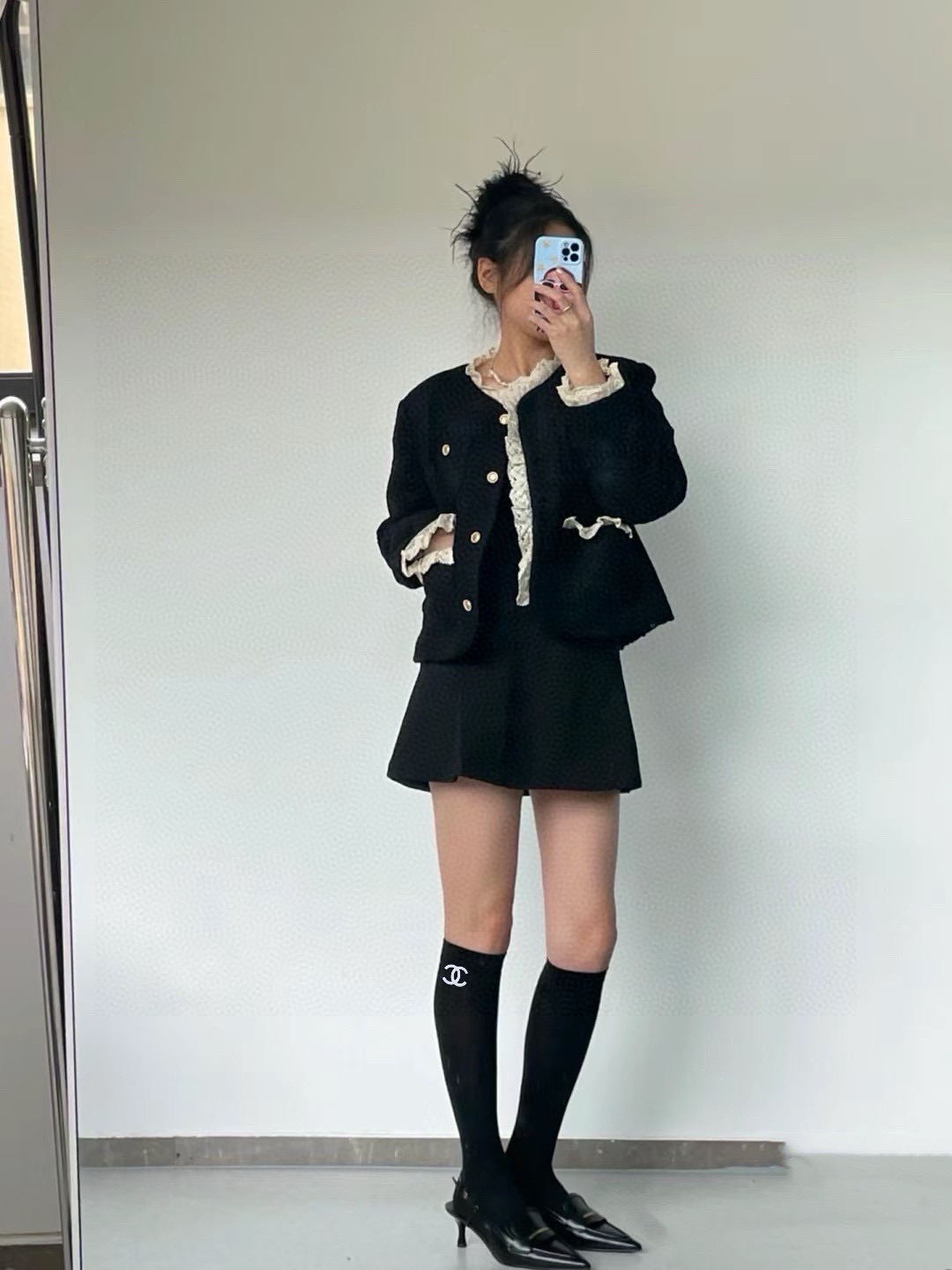 配包装🌟【一盒一双】🌟Chanel 香奈儿 经典双C字母logo纯棉长筒袜 小腿袜🌟ins爆款！专柜在售