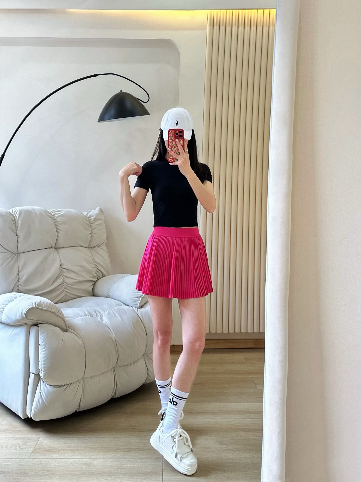 配包装🌟【一盒3双】 🌟 alo 经典字母logo 纯棉中筒袜 ，ins超火爆小腿短袜，纯棉面料，潮人必