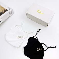 配盒子🌟【一盒2个】🌟 Dior 迪奥 经典字母logo冰丝防晒口罩,防紫外线的夏季神器,护眼角防晒口罩 配盒子🌟【一盒2个】🌟 Dior 迪奥 经典字母logo冰丝防晒口罩,防紫外线的夏季神器,护眼角防晒口罩
