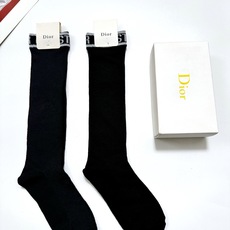 配包装🌟【一盒2双】🌟Dior 迪奥 棉混纺网眼中筒袜 小腿袜🌟ins爆款!专柜在售ing 🌟高版本 ~ 配包装🌟【一盒2双】🌟Dior 迪奥 棉混纺网眼中筒袜 小腿袜🌟ins爆款!专柜在售ing 🌟高版本 ~