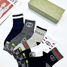 配包装🌟【一盒5双】 🌟Gucci 古琦 经典字母logo 纯棉船袜 ,ins超火爆条纹短袜,纯棉面 配包装🌟【一盒5双】 🌟Gucci 古琦 经典字母logo 纯棉船袜 ,ins超火爆条纹短袜,纯棉面