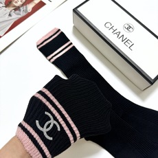 配包装🌟【一盒一双】🌟Chanel 香奈儿 经典双C字母logo纯棉长筒袜 小腿袜🌟ins爆款!专柜在 配包装🌟【一盒一双】🌟Chanel 香奈儿 经典双C字母logo纯棉长筒袜 小腿袜🌟ins爆款!专柜在