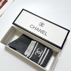 配包装🌟【一盒一双】🌟Chanel 香奈儿 经典双C字母logo纯棉长筒袜 小腿袜🌟ins爆款!专柜在 配包装🌟【一盒一双】🌟Chanel 香奈儿 经典双C字母logo纯棉长筒袜 小腿袜🌟ins爆款!专柜在