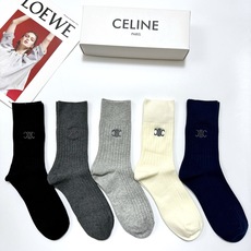 配包装🌟【一盒5 双】 🌟Celine 赛琳 经典刺绣字母logo 纯棉 混纺中筒袜 ,软糯亲肤,i 配包装🌟【一盒5 双】 🌟Celine 赛琳 经典刺绣字母logo 纯棉 混纺中筒袜 ,软糯亲肤,i