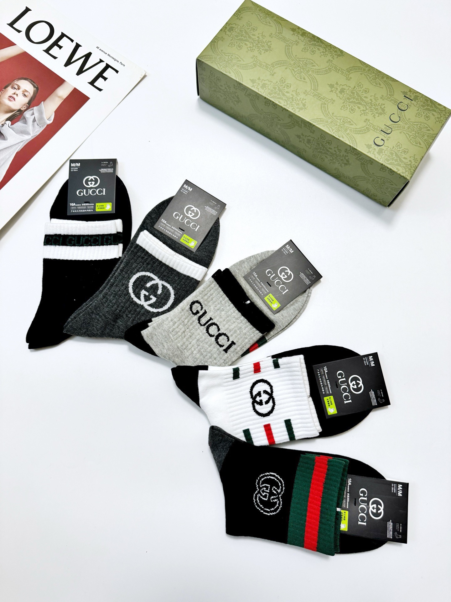 配包装🌟【一盒5双】 🌟Gucci 古琦 经典字母logo 纯棉船袜   ，ins超火爆条纹短袜，纯棉面