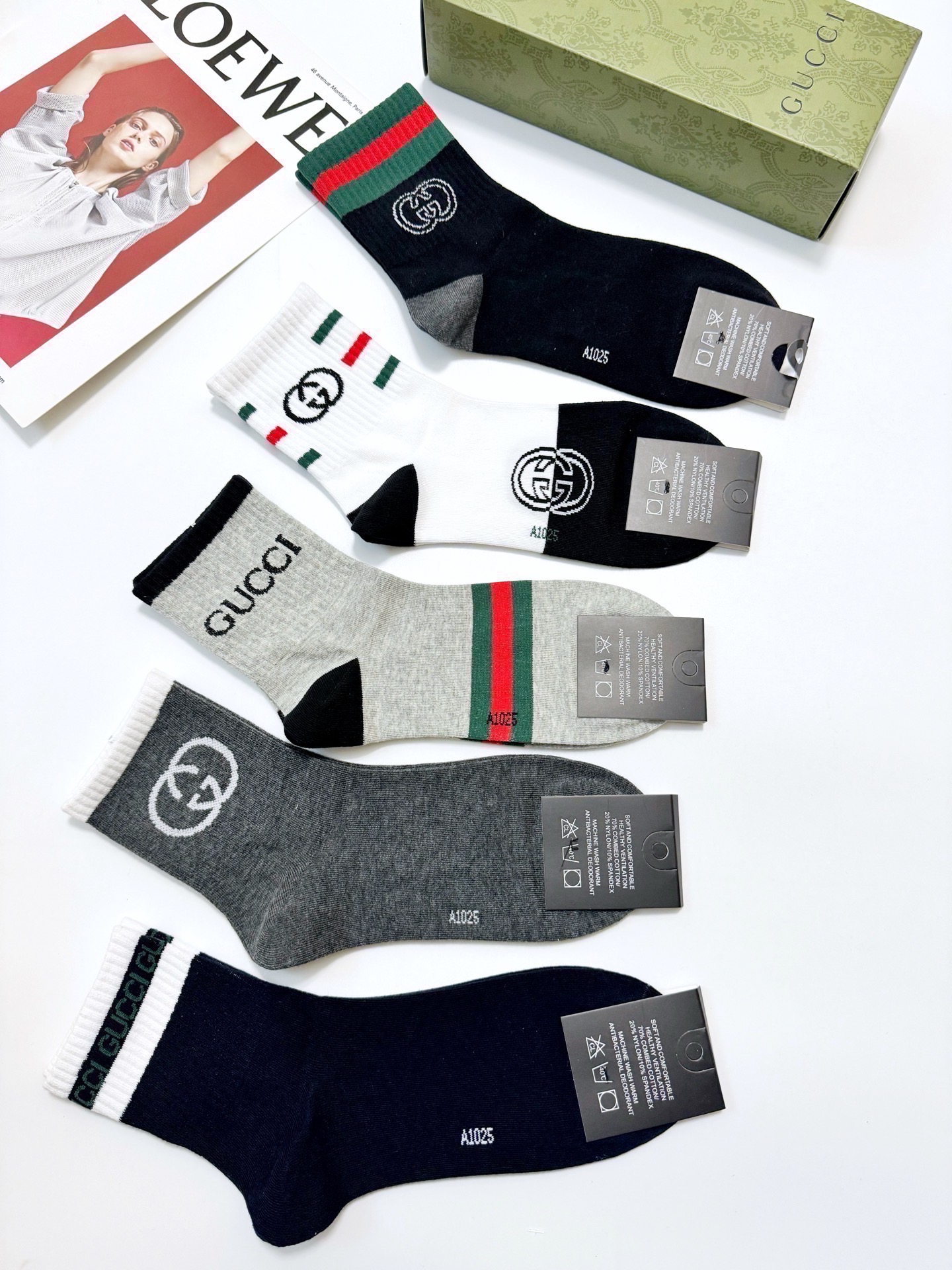 配包装🌟【一盒5双】 🌟Gucci 古琦 经典字母logo 纯棉船袜   ，ins超火爆条纹短袜，纯棉面