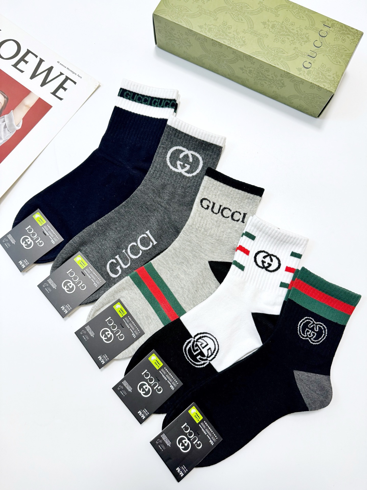 配包装🌟【一盒5双】 🌟Gucci 古琦 经典字母logo 纯棉船袜   ，ins超火爆条纹短袜，纯棉面
