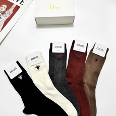 配包装🌟【一盒5 双】🌟Dior 迪奥 经典小蜜蜂刺绣logo 中筒袜 小腿袜 🌟ins爆款!专柜在售i 配包装🌟【一盒5 双】🌟Dior 迪奥 经典小蜜蜂刺绣logo 中筒袜 小腿袜 🌟ins爆款!专柜在售i