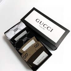 配包装🌟【一盒3 双】🌟Gucci 古奇 爆款双G字母 长筒袜 小腿袜。专柜同步发售ing ,巨多明星 配包装🌟【一盒3 双】🌟Gucci 古奇 爆款双G字母 长筒袜 小腿袜。专柜同步发售ing ,巨多明星