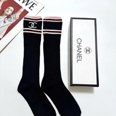 配包装🌟【一盒一双】🌟Chanel 香奈儿 经典双C字母logo纯棉长筒袜 小腿袜🌟ins爆款!专柜在 配包装🌟【一盒一双】🌟Chanel 香奈儿 经典双C字母logo纯棉长筒袜 小腿袜🌟ins爆款!专柜在