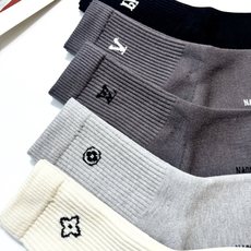 配包装🌟【一盒5 双】男士福利款 🌟LV 路易威登 经典刺绣字母logo 羊绒混纺中筒袜 ,软糯亲肤 配包装🌟【一盒5 双】男士福利款 🌟LV 路易威登 经典刺绣字母logo 羊绒混纺中筒袜 ,软糯亲肤