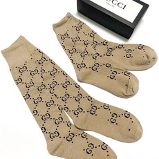 配包装🌟【一盒2 双】🌟Gucci 古奇 爆款金银丝长筒袜 中筒袜,超级火爆小腿袜。双针针织混纺金银丝材 配包装🌟【一盒2 双】🌟Gucci 古奇 爆款金银丝长筒袜 中筒袜,超级火爆小腿袜。双针针织混纺金银丝材