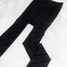 配包装🌟【一盒一双】🌟Balenciaga 巴黎世家 ins爆款,秋冬加厚字母植绒丝袜 连裤袜🌟对版高 配包装🌟【一盒一双】🌟Balenciaga 巴黎世家 ins爆款,秋冬加厚字母植绒丝袜 连裤袜🌟对版高