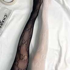 配包装【一盒一双】🌟Gucci爆款大双G字母网袜 🌟对版高货!【腰部带logo】好看到爆炸 ,欧美大牌丝 配包装【一盒一双】🌟Gucci爆款大双G字母网袜 🌟对版高货!【腰部带logo】好看到爆炸 ,欧美大牌丝