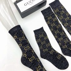配包装🌟【一盒2 双】🌟Gucci 古奇 爆款金银丝长筒袜 中筒袜,超级火爆小腿袜。双针针织混纺金银丝材 配包装🌟【一盒2 双】🌟Gucci 古奇 爆款金银丝长筒袜 中筒袜,超级火爆小腿袜。双针针织混纺金银丝材