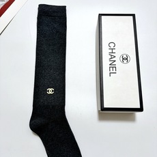 配包装 🌟【一盒一双】 🌟Chanel 香奈儿 经典双C字母logo纯棉长筒袜 小腿袜 🌟ins爆款!专柜在售ing 配包装 🌟【一盒一双】 🌟Chanel 香奈儿 经典双C字母logo纯棉长筒袜 小腿袜 🌟ins爆款!专柜在售ing