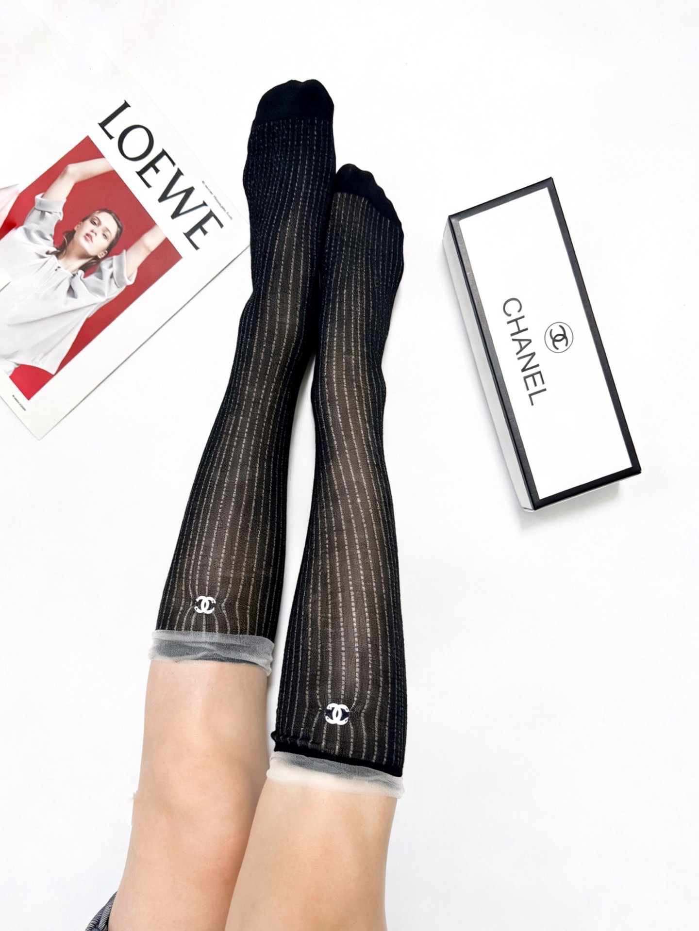配包装 🌟【一盒一双】 🌟Chanel 香奈儿 经典字母logo镂空 长筒袜  小腿袜 🌟重工装饰个性时尚 🌟ins爆款