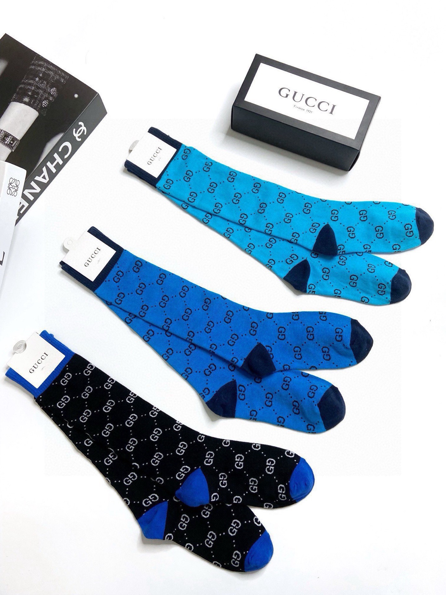 配包装 🌟【一盒3 双】 🌟Gucci 古奇 爆款双G字母 长筒袜 小腿袜 。专柜同步发售ing ,巨多明星红人同款! 配包装 🌟【一盒3 双】 🌟Gucci 古奇 爆款双G字母 长筒袜 小腿袜 。专柜同步发售ing ,巨多明星红人同款!